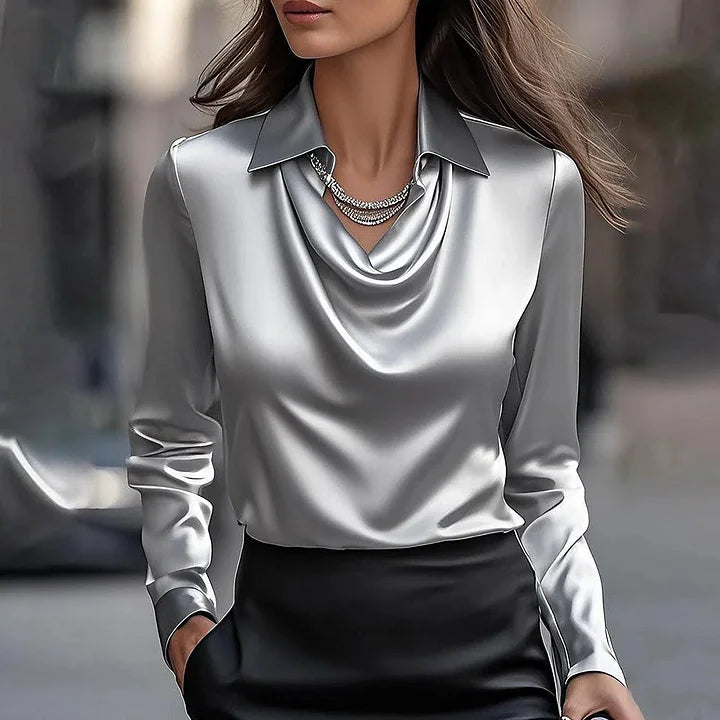Lucia™ |Blusa elegante de satén con escote en V