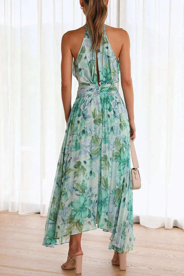 Isabela - Vestido midi plisado con flores y escote abierto.